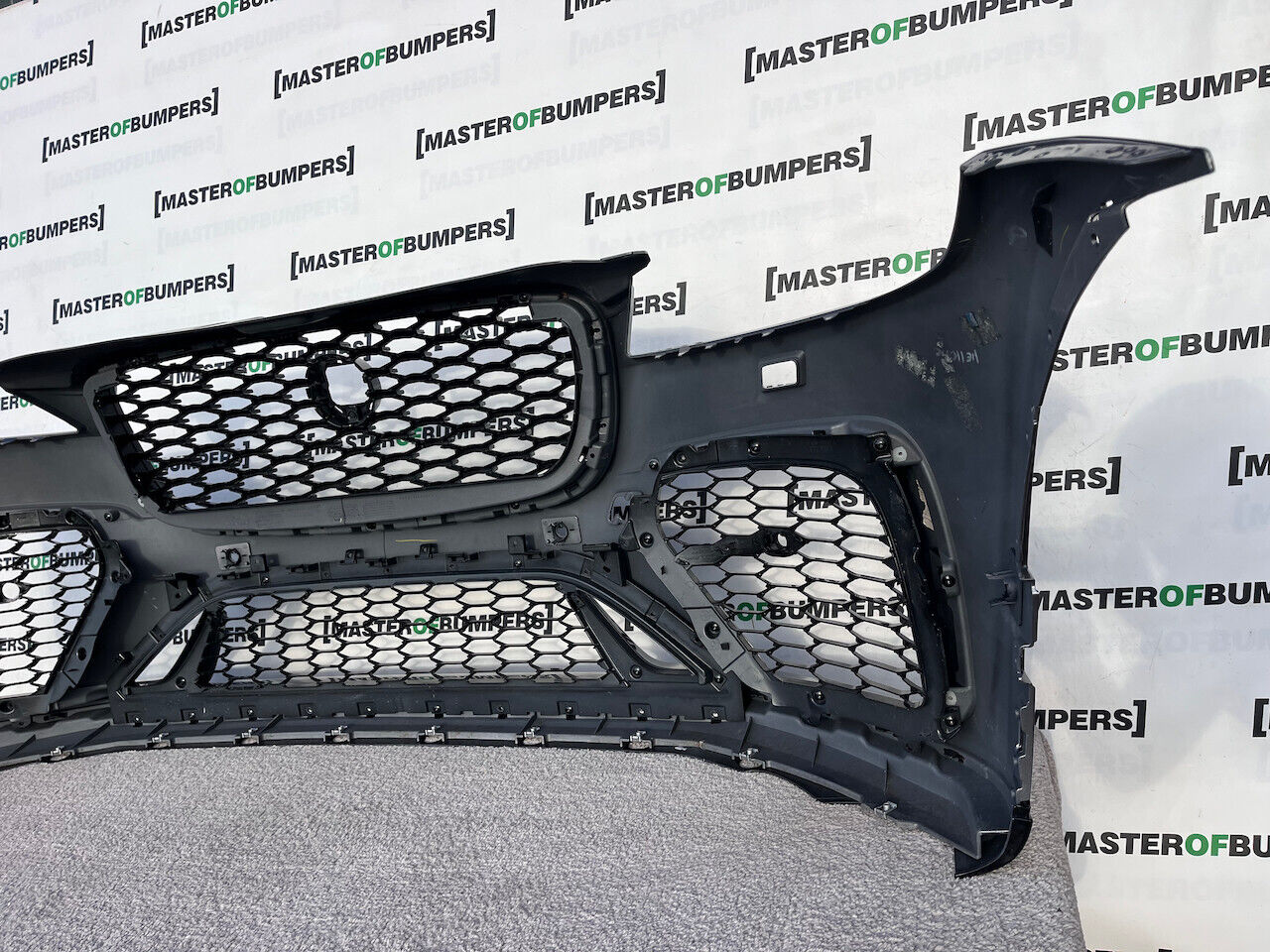Jaguar F Pace Svr Hse Lift Suv 2021-2024 Front Bumper 6 Pdc Genuine [p395]