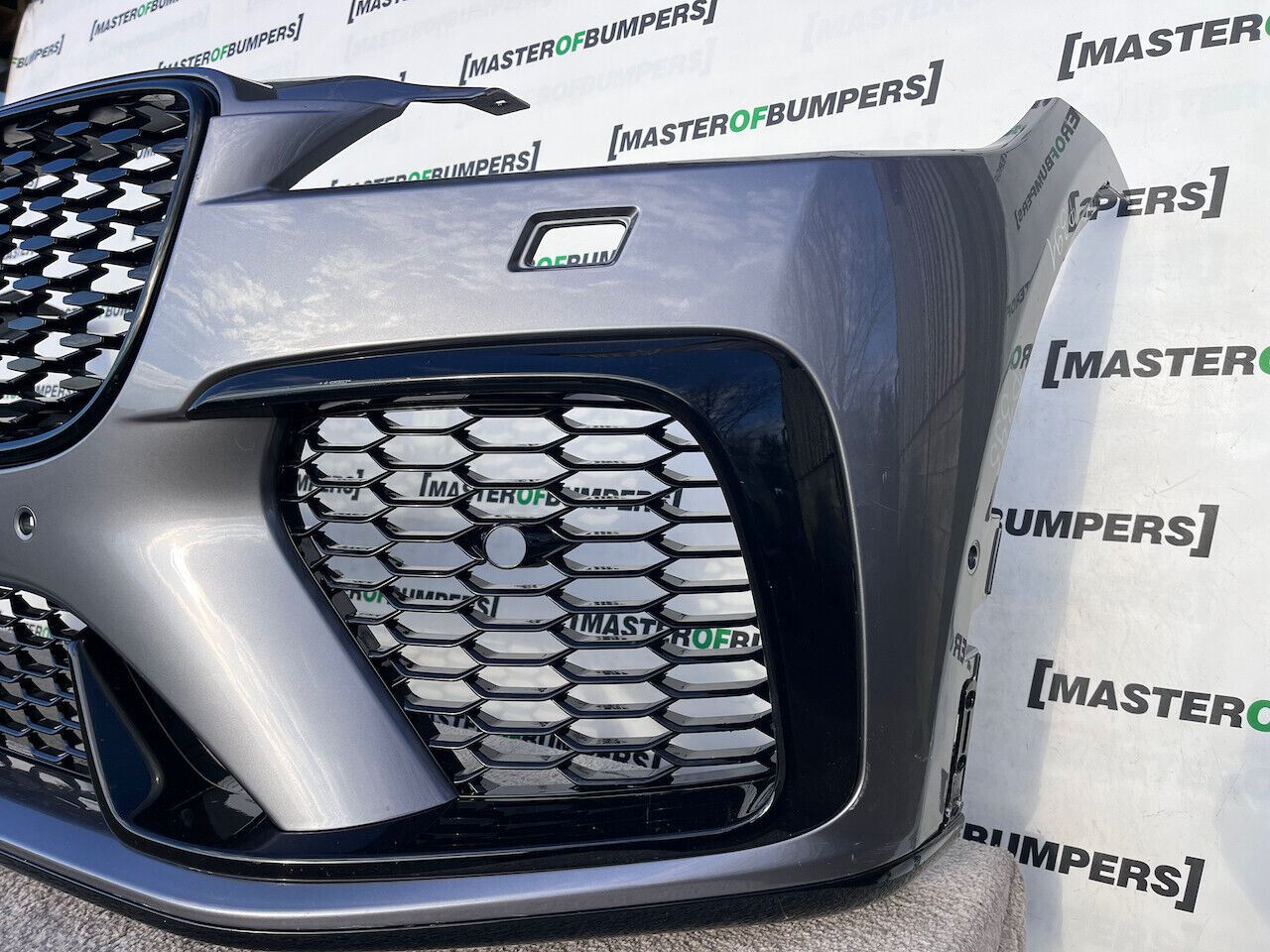 Jaguar F Pace Svr Hse Lift Suv 2021-2024 Front Bumper 6 Pdc Genuine [p395]