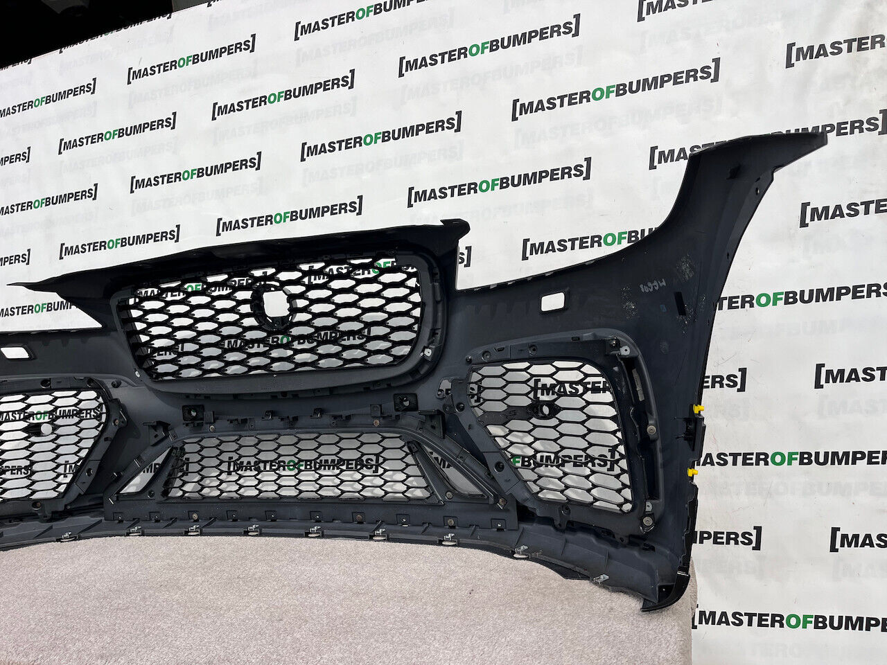 Jaguar F Pace Svr Hse Lift Suv 2021-2024 Front Bumper 6 Pdc Genuine [p389]