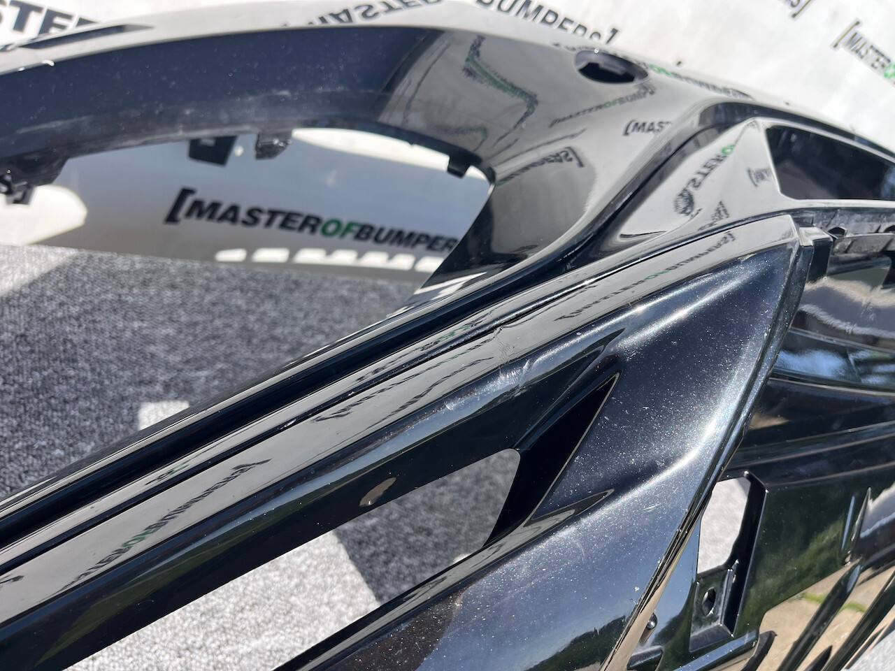 Jaguar F Pace S R Sport Lift 2021-2024 Front Bumper 4 Pdc + Jet Genuine [p441]