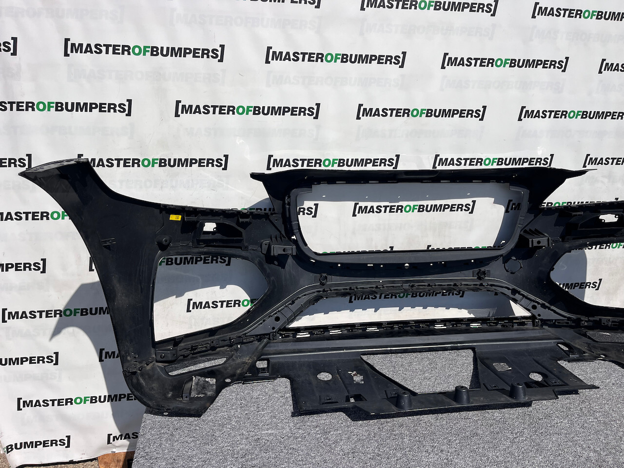 Jaguar F Pace S R Sport Lift 2021-2024 Front Bumper 4 Pdc + Jet Genuine [p441]