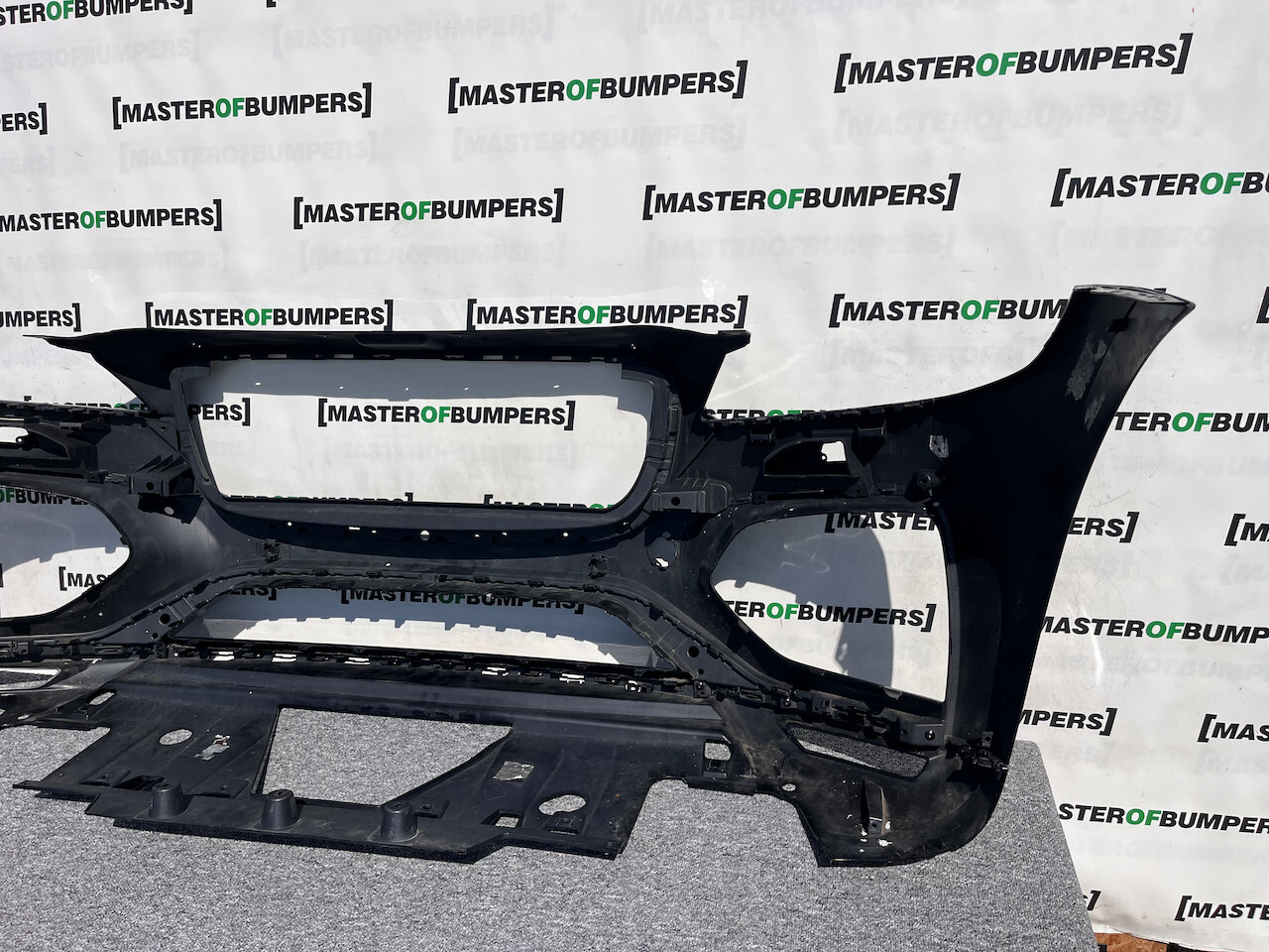 Jaguar F Pace S R Sport Lift 2021-2024 Front Bumper 4 Pdc + Jet Genuine [p441]