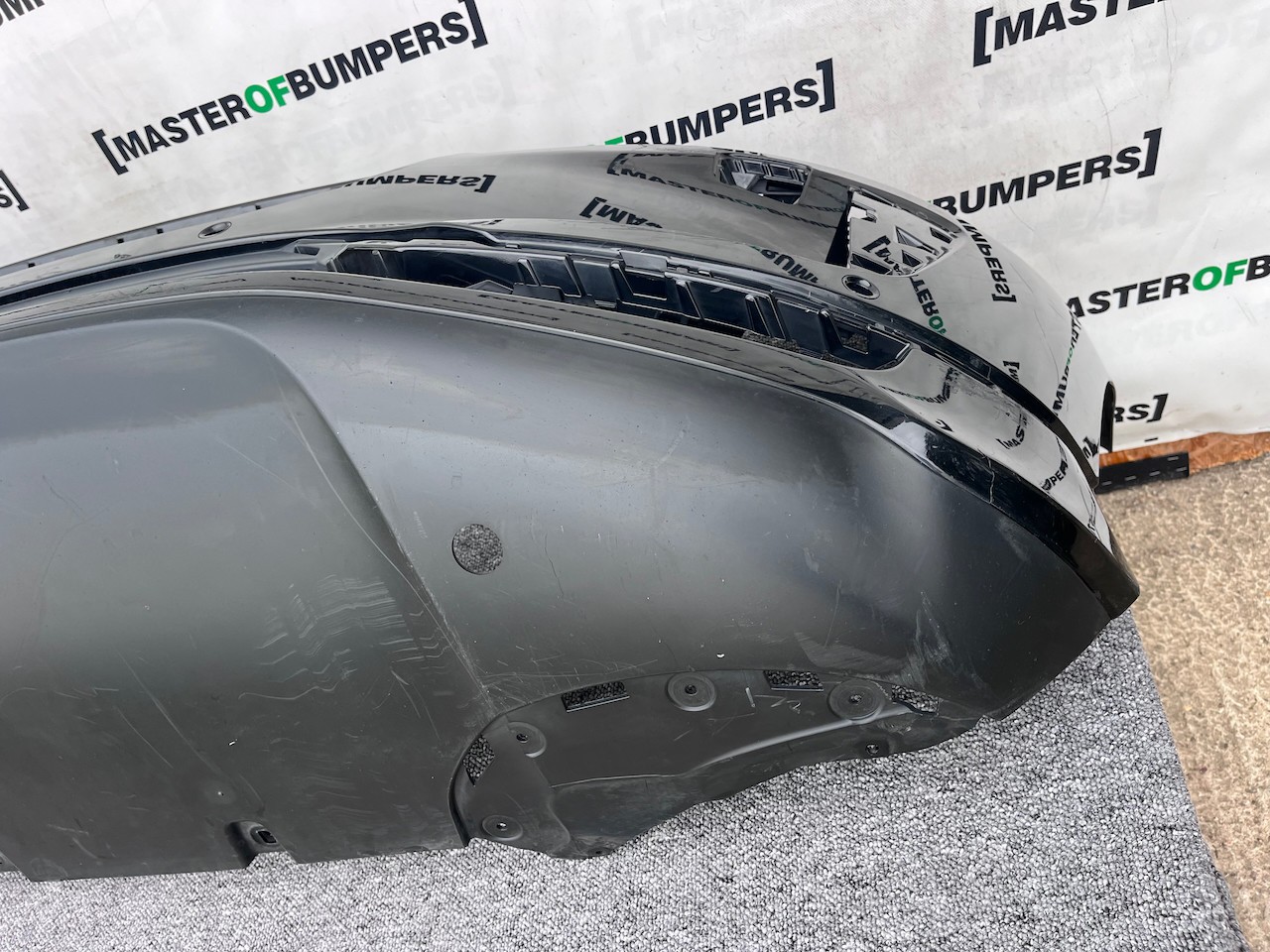 Jaguar I Pace Electric Suv 2018 - 2024 Front Bumper 4 Pdc Genuine [p499]