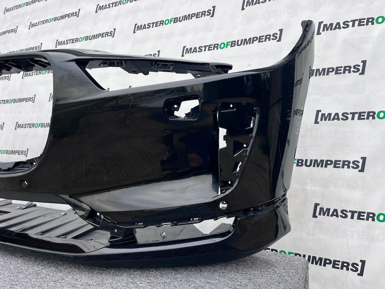Jaguar I Pace Electric Suv 2018 - 2024 Front Bumper 4 Pdc Genuine [p499]