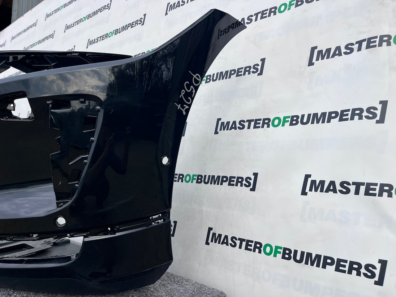 Jaguar I Pace Electric Suv 2018 - 2024 Front Bumper 6 Pdc Genuine [p527]