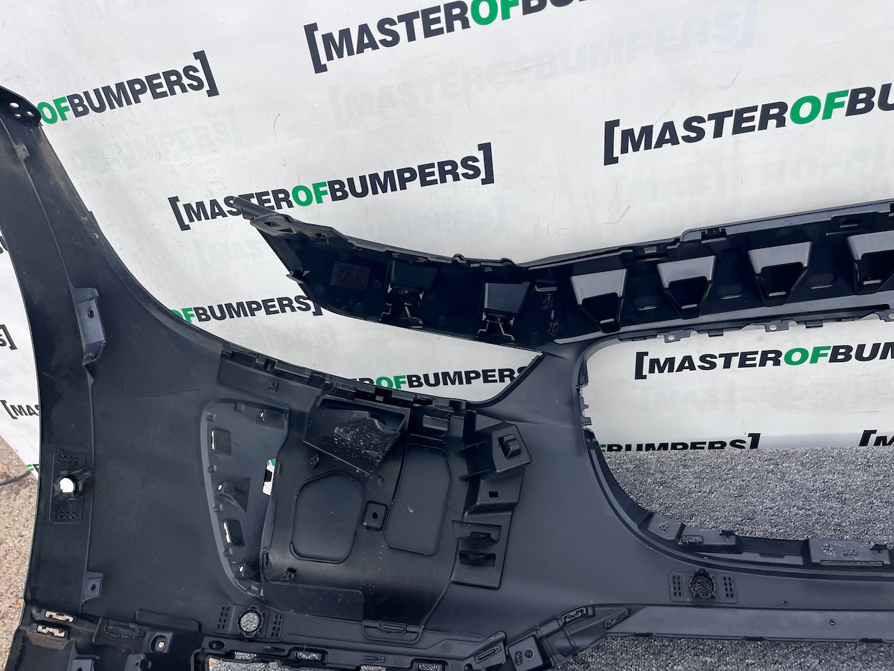 Jaguar I Pace Electric Suv 2018 - 2024 Front Bumper 6 Pdc Genuine [p527]