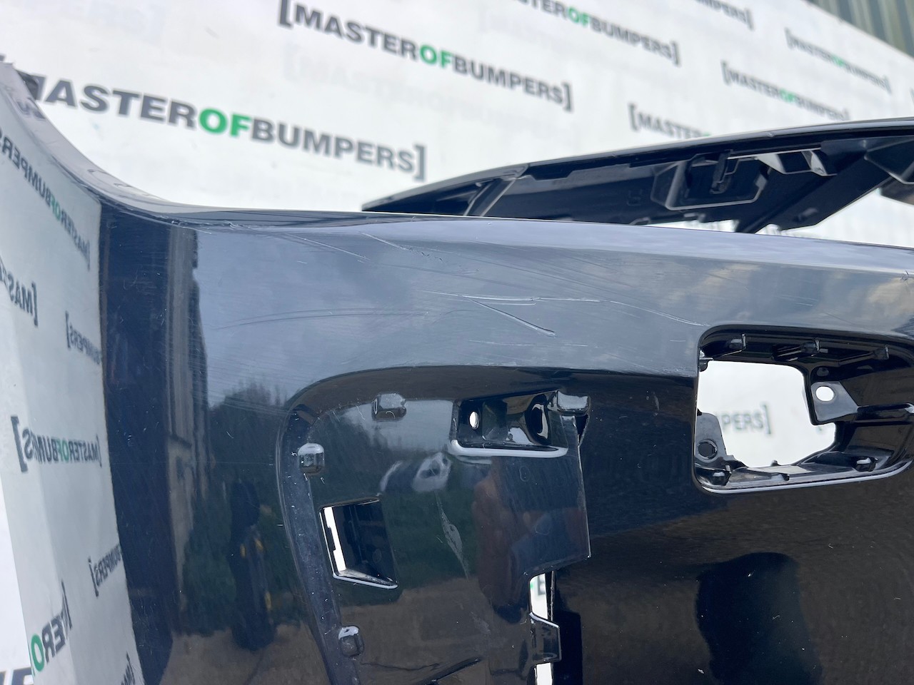 Jaguar I Pace Electric Suv 2018 - 2024 Front Bumper 6 Pdc Genuine [p527]