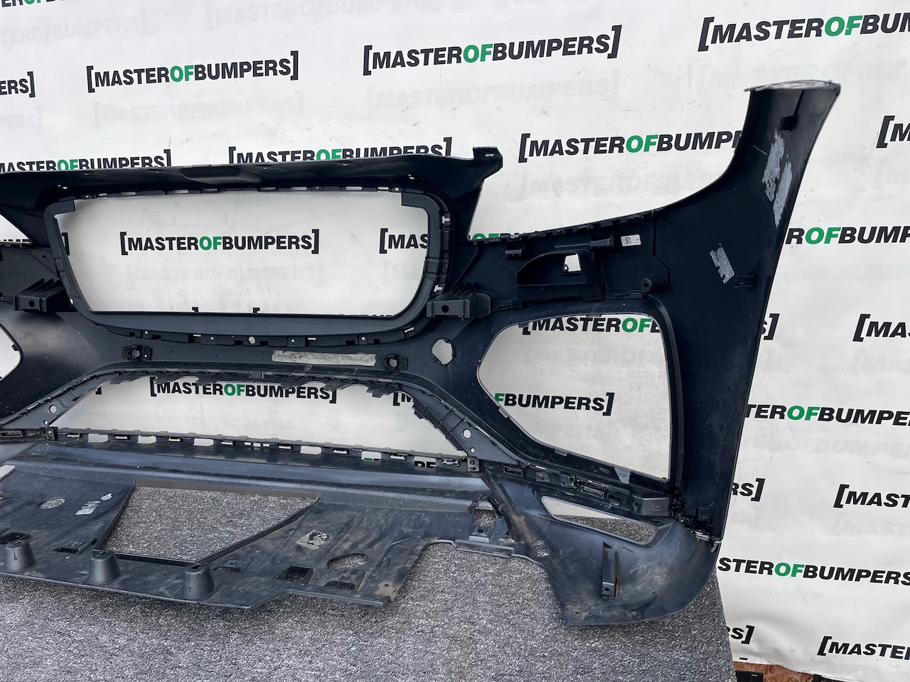 Jaguar F Pace S R Dynamic Lift 2021-2024 Front Bumper 4 Pdc + Jet Genuine [p567]
