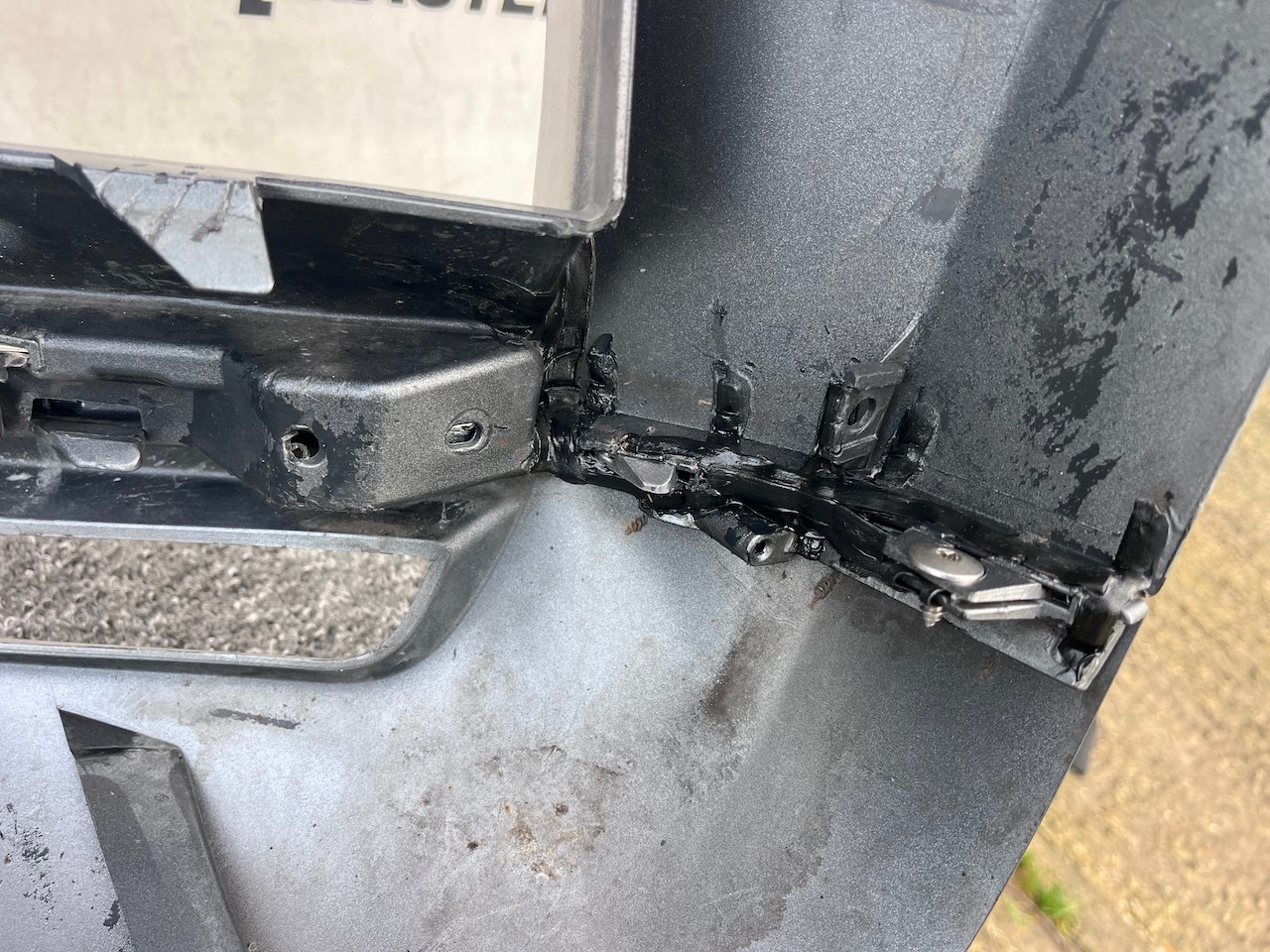 Jaguar F Pace S R Dynamic Lift 2021-2024 Front Bumper 4 Pdc + Jet Genuine [p567]