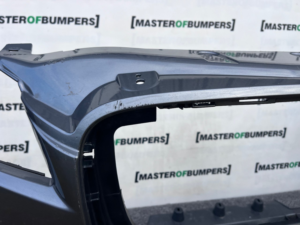 Jaguar F Pace S R Dynamic Lift 2021-2024 Front Bumper 4 Pdc + Jet Genuine [p567]