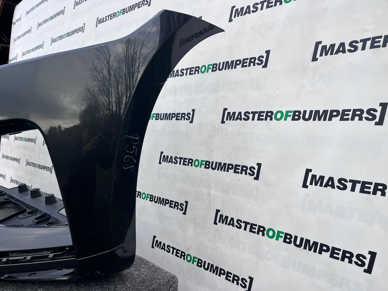 Jaguar F Pace S R Dynamic Lift 2021-2024 Front Bumper 4 Pdc + Jet Genuine [p568]