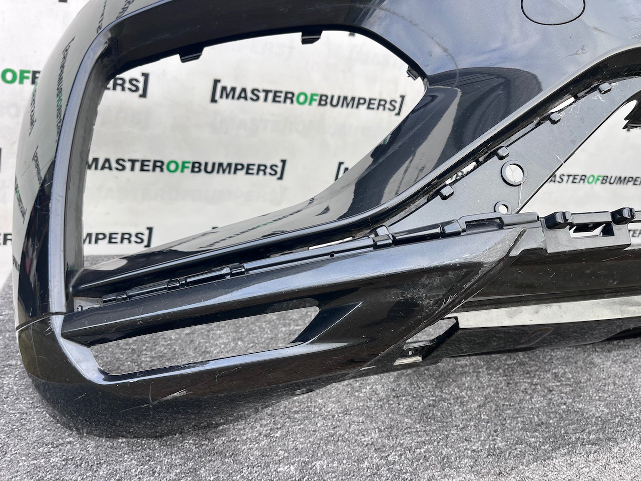 Jaguar F Pace S R Dynamic Lift 2021-2024 Front Bumper 4 Pdc + Jet Genuine [p568]