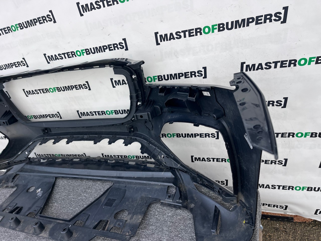 Jaguar F Pace S R Dynamic Lift 2021-2024 Front Bumper 4 Pdc + Jet Genuine [p568]