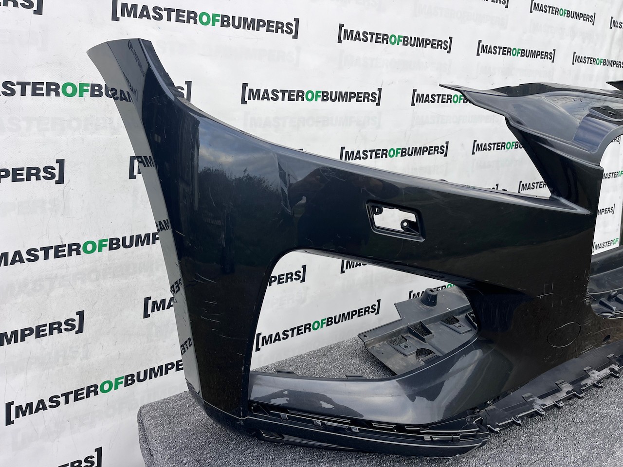 Jaguar F Pace S R Dynamic Lift 2021-2024 Front Bumper 4 Pdc + Jet Genuine [p568]