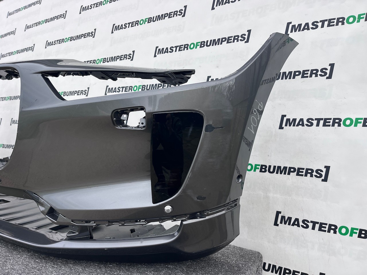 Jaguar I Pace Electric Suv 2018 - 2024 Front Bumper 6 Pdc Genuine [p601]