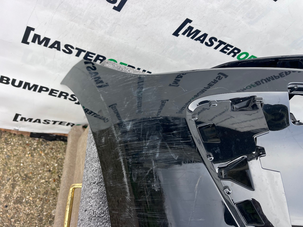 Jaguar I Pace Electric Suv 2018 - 2024 Front Bumper 4 Pdc Genuine [p603]