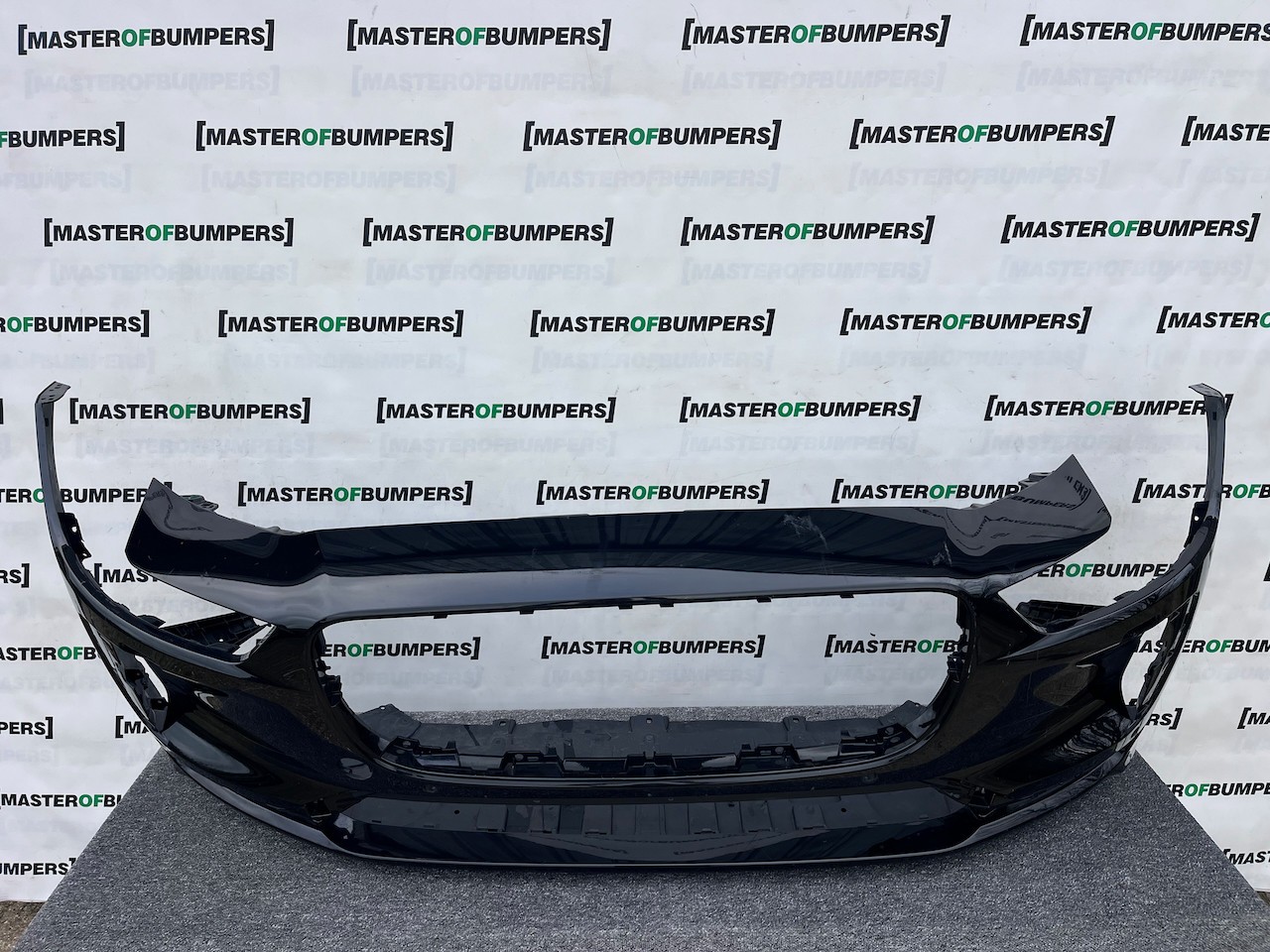 Jaguar I Pace Electric Suv 2018 - 2024 Front Bumper 4 Pdc Genuine [p603]