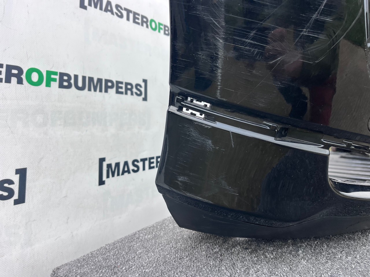 Jaguar I Pace Electric Suv 2018 - 2024 Front Bumper 4 Pdc Genuine [p603]