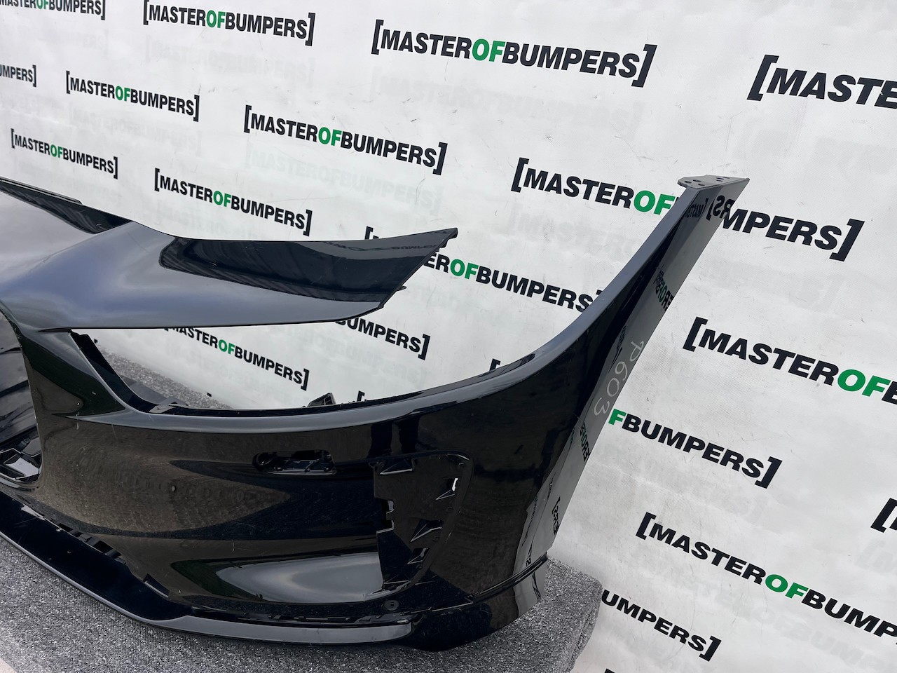 Jaguar I Pace Electric Suv 2018 - 2024 Front Bumper 4 Pdc Genuine [p603]