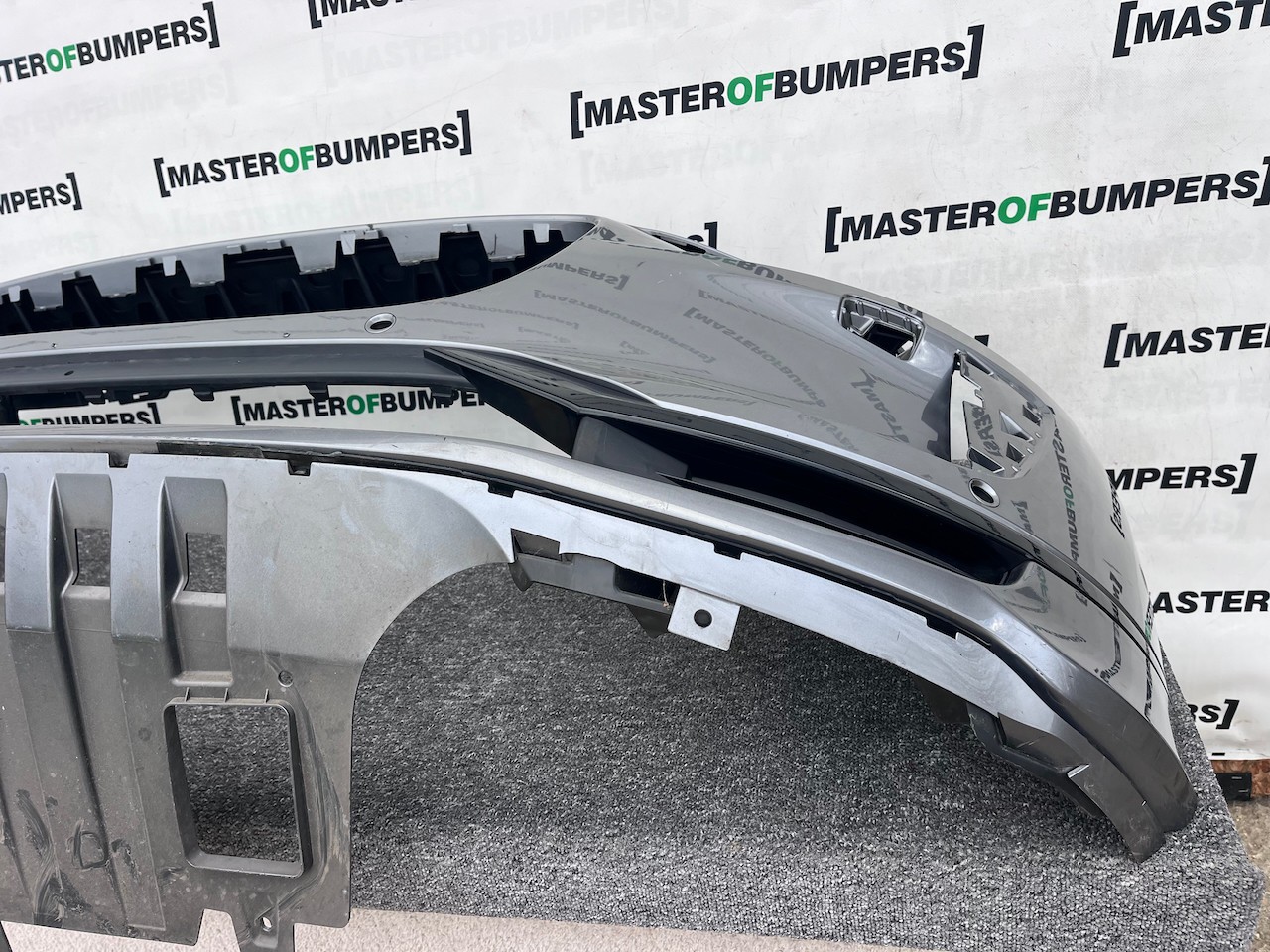 Jaguar I Pace Electric Suv 2018 - 2024 Front Bumper 6 Pdc Genuine [p602]
