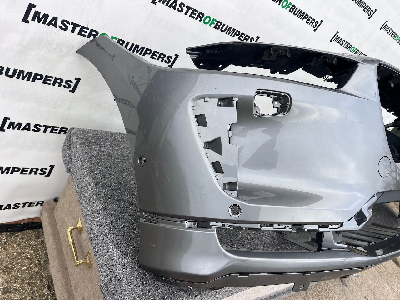 Jaguar I Pace Electric Suv 2018 - 2024 Front Bumper 6 Pdc Genuine [p602]