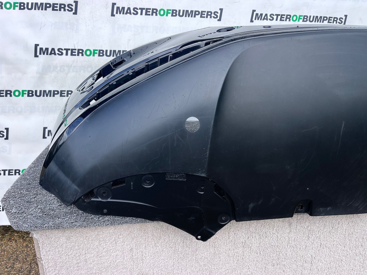 Jaguar I Pace Electric Suv 2018 - 2024 Front Bumper 6 Pdc Genuine [p671]