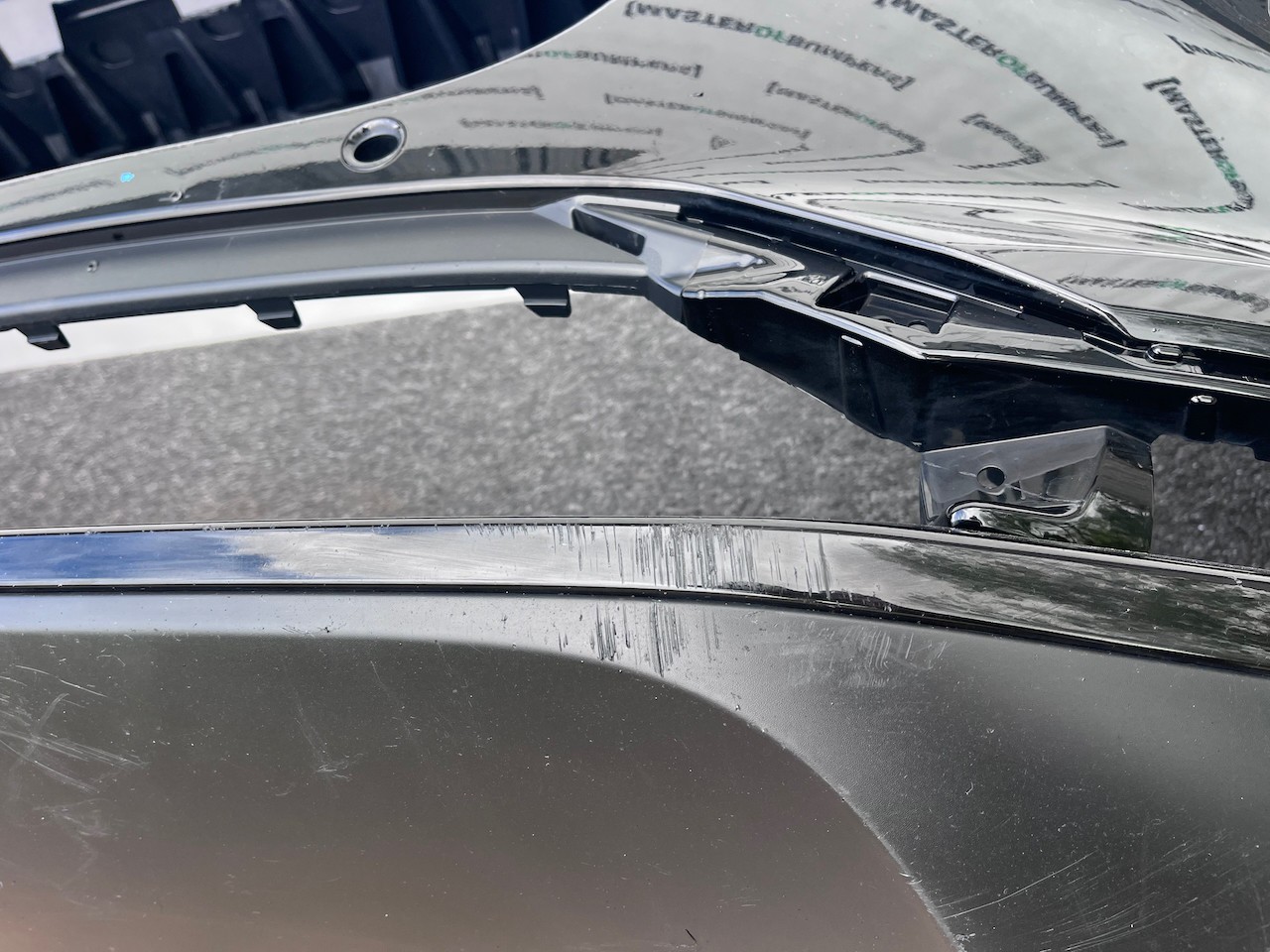 Jaguar I Pace Electric Suv 2018 - 2024 Front Bumper 6 Pdc Genuine [p671]