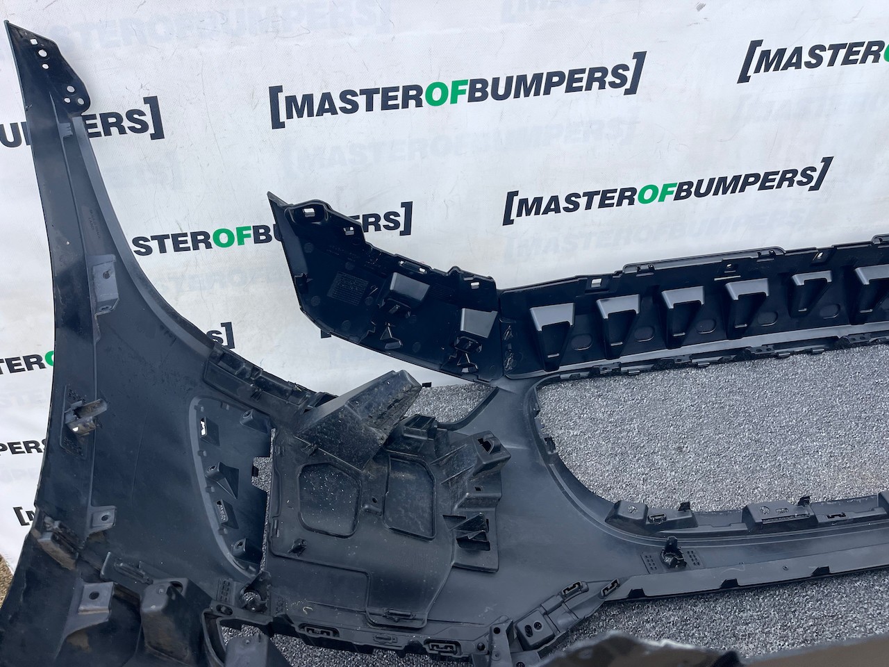 Jaguar I Pace Electric Suv 2018 - 2024 Front Bumper 6 Pdc Genuine [p671]