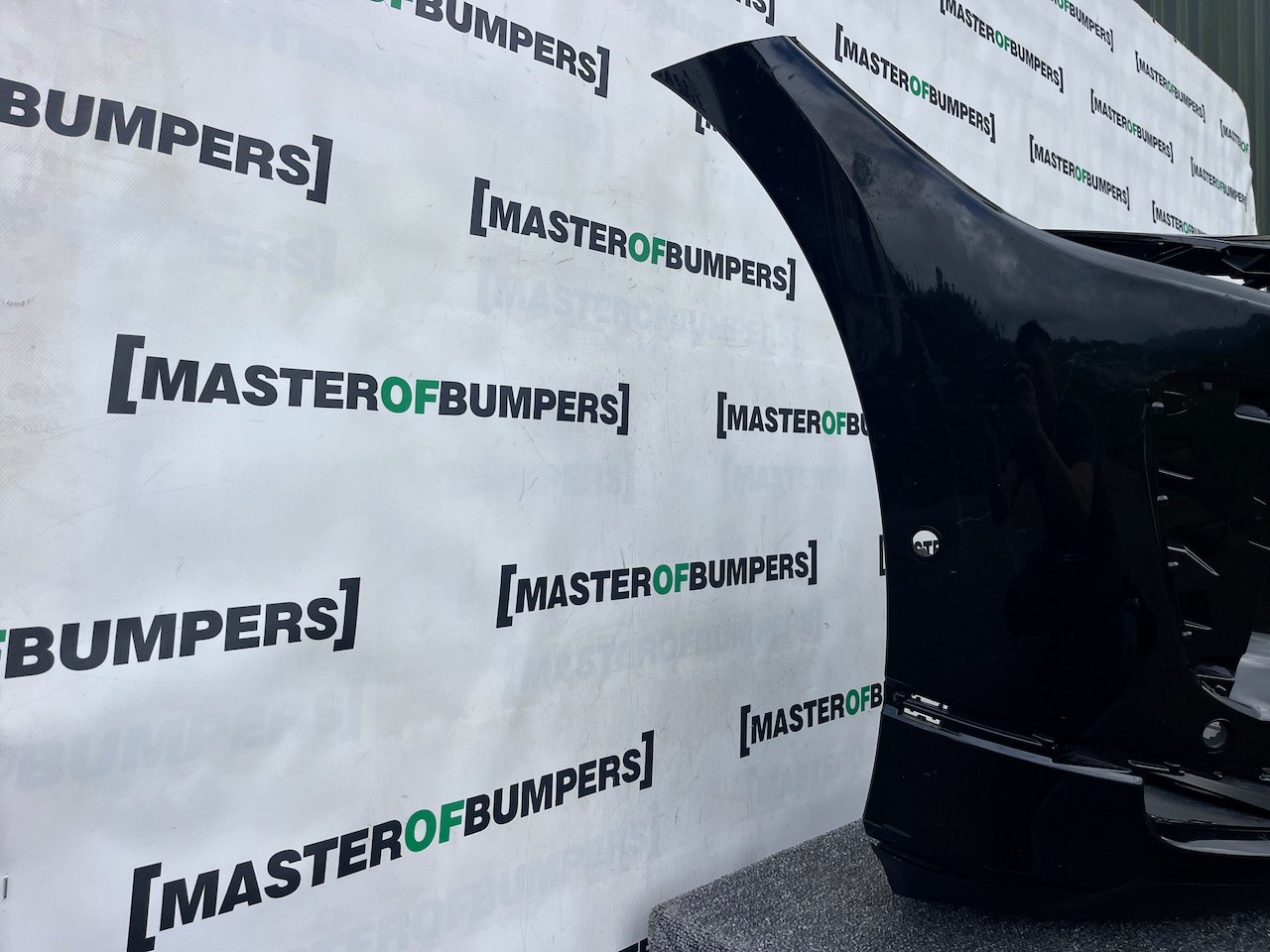 Jaguar I Pace Electric Suv 2018 - 2024 Front Bumper 6 Pdc Genuine [p671]