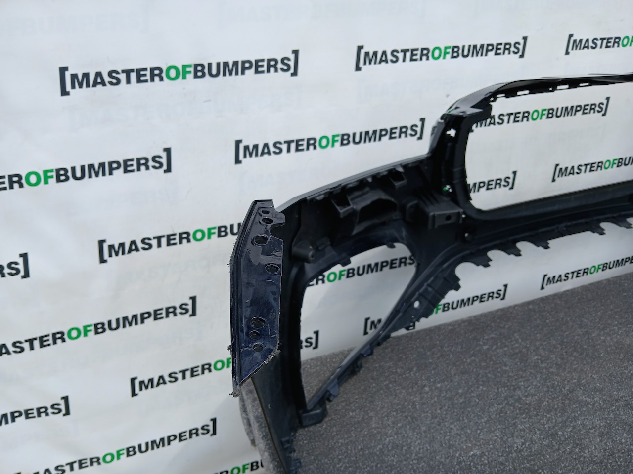 Jaguar F Pace S R Dynamic Lift 2021-2024 Front Bumper 4 Pdc + Jet Genuine [p698]