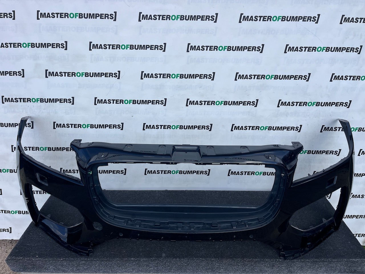 Jaguar F Pace S R Dynamic Lift 2021-2024 Front Bumper 4 Pdc + Jet Genuine [p733]