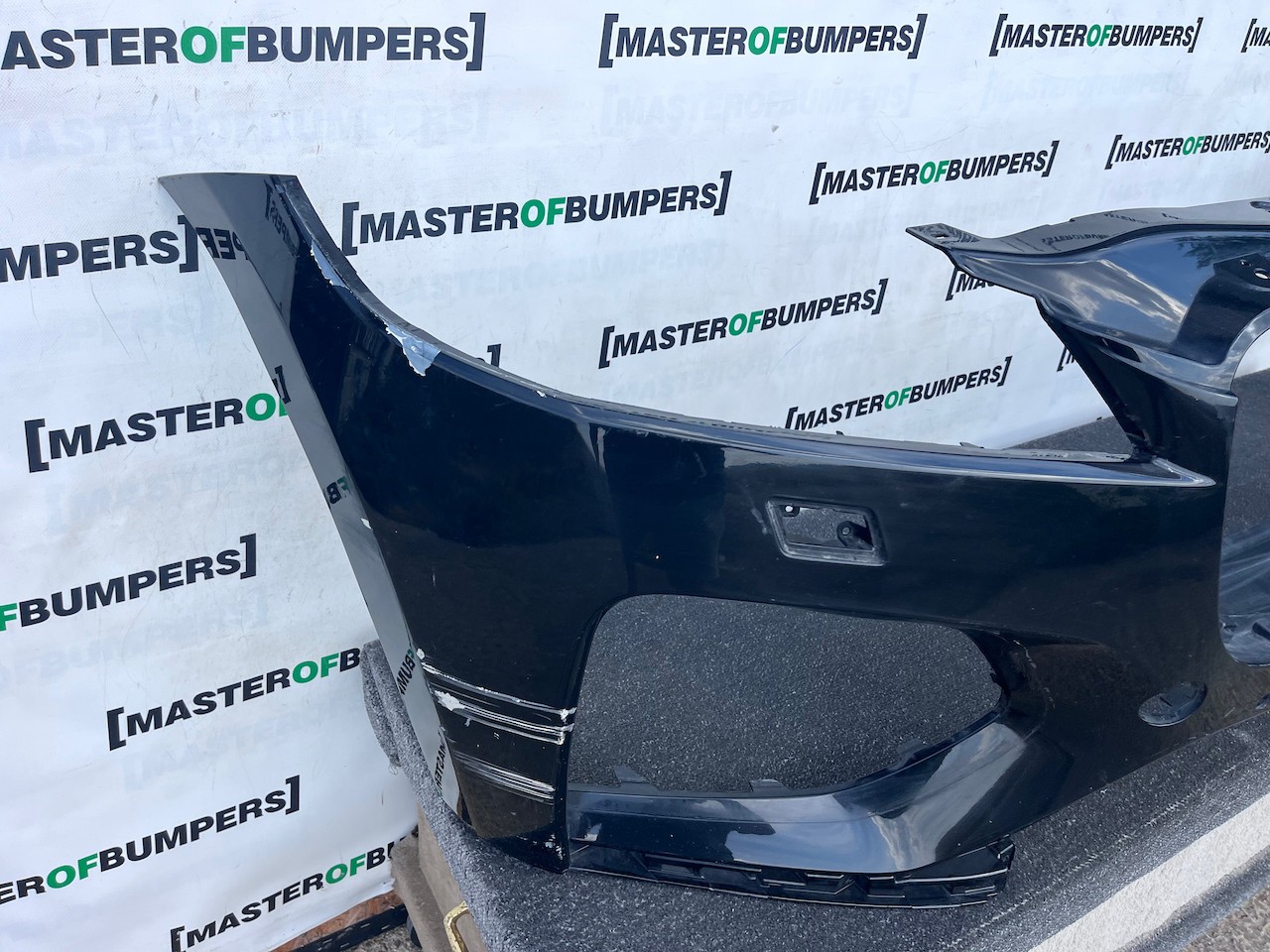 Jaguar F Pace S R Dynamic Lift 2021-2024 Front Bumper 4 Pdc + Jet Genuine [p733]