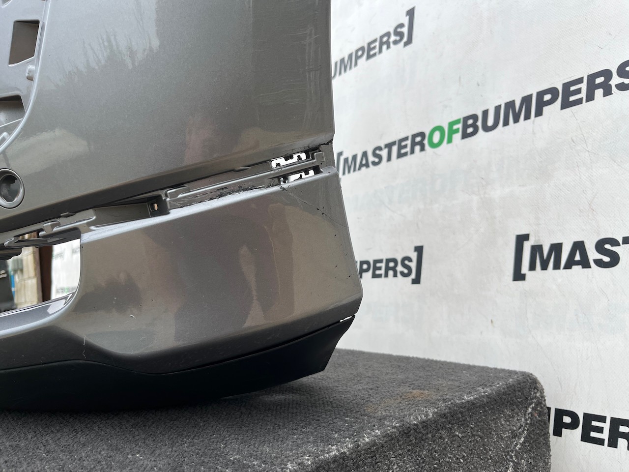 Jaguar I Pace Electric Suv 2018 - 2024 Front Bumper 4 Pdc Genuine [p773]
