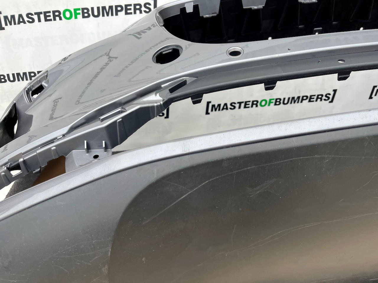 Jaguar I Pace Electric Suv 2018 - 2024 Front Bumper 4 Pdc Genuine [p773]