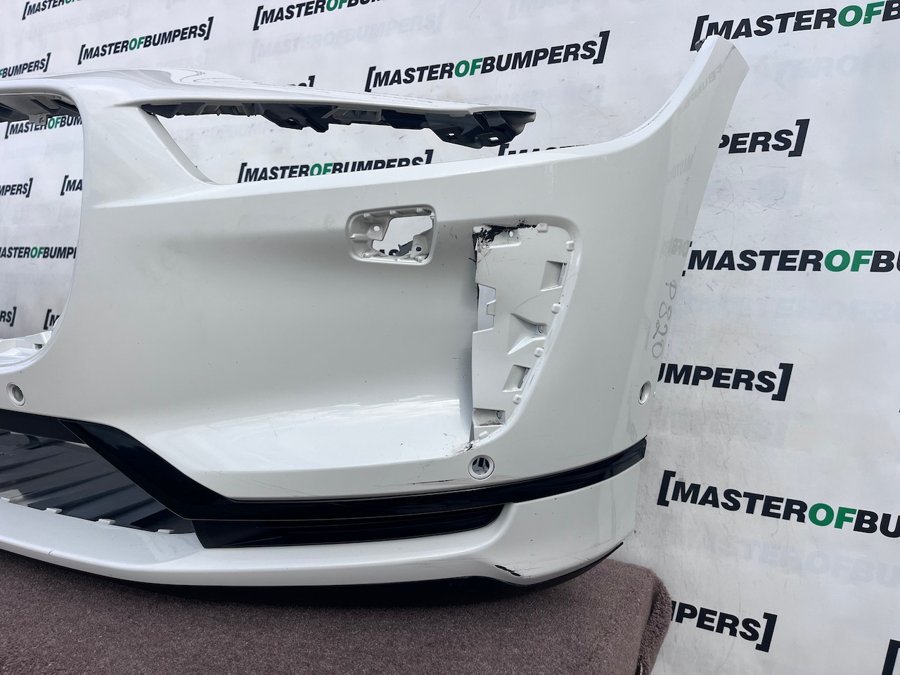 Jaguar I Pace Electric Suv 2018 - 2024 Front Bumper 6 Pdc Genuine [p820]