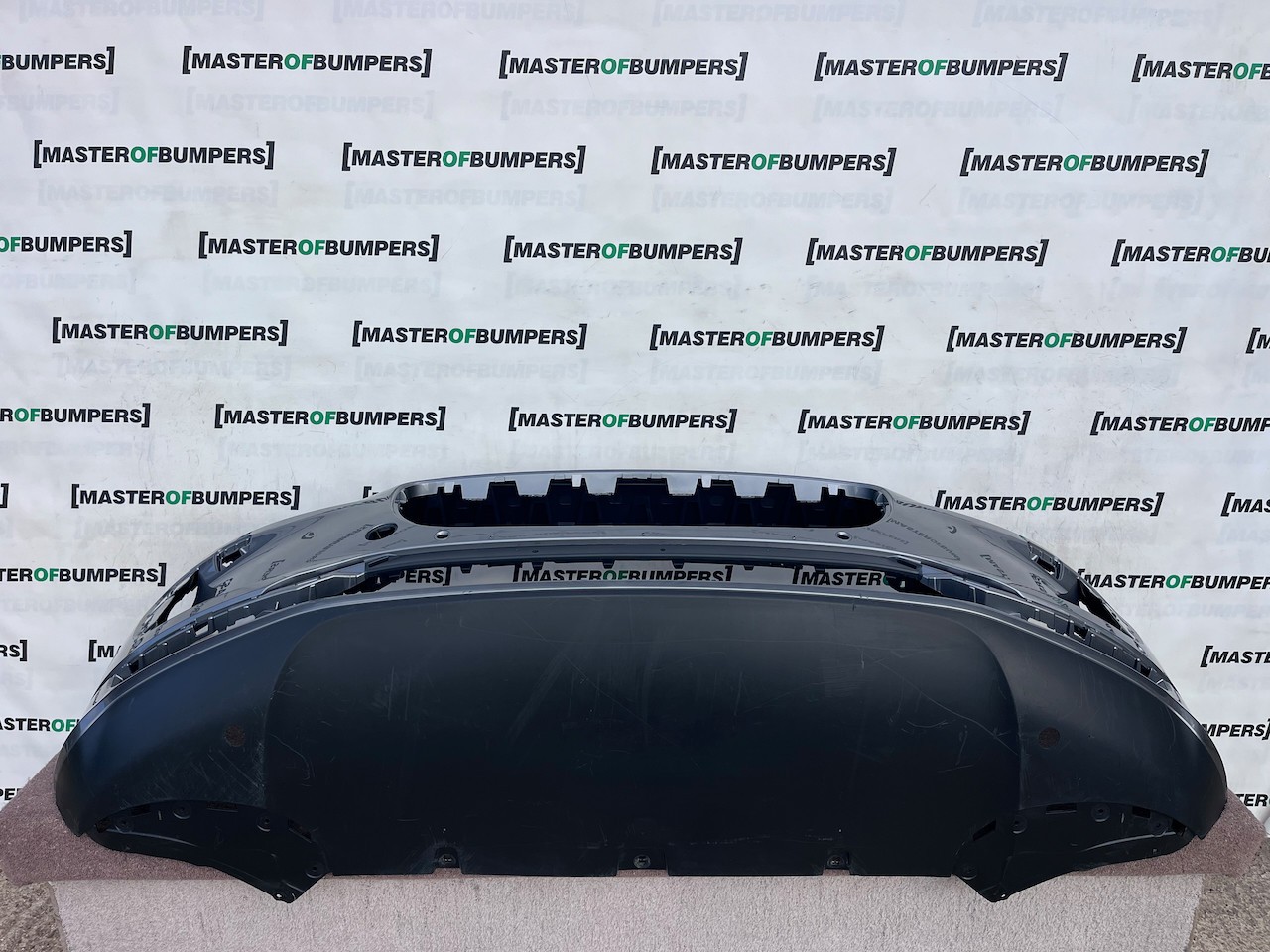 Jaguar I Pace Electric Suv 2018 - 2024 Front Bumper 4 Pdc Genuine [p819]