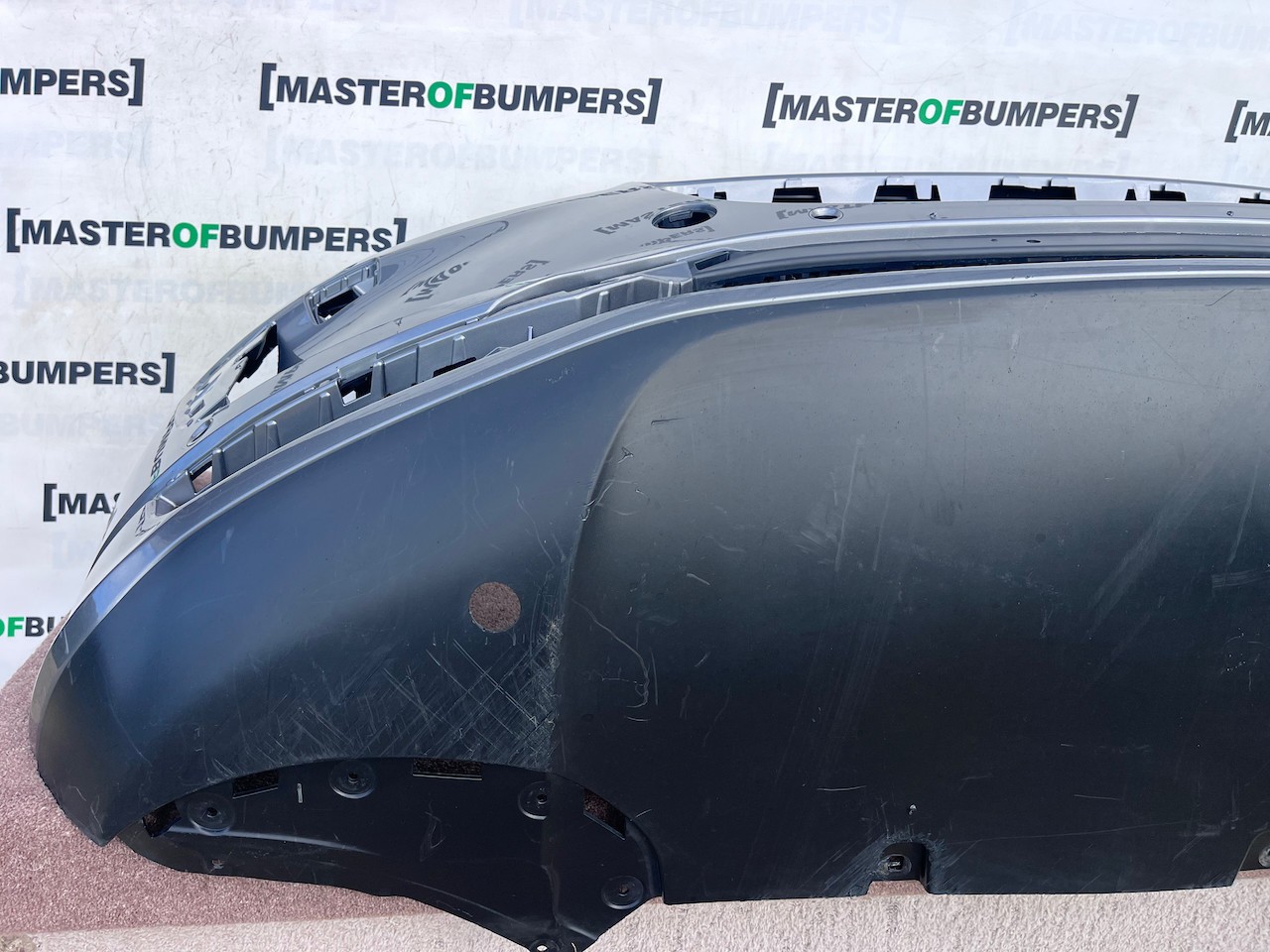 Jaguar I Pace Electric Suv 2018 - 2024 Front Bumper 4 Pdc Genuine [p819]