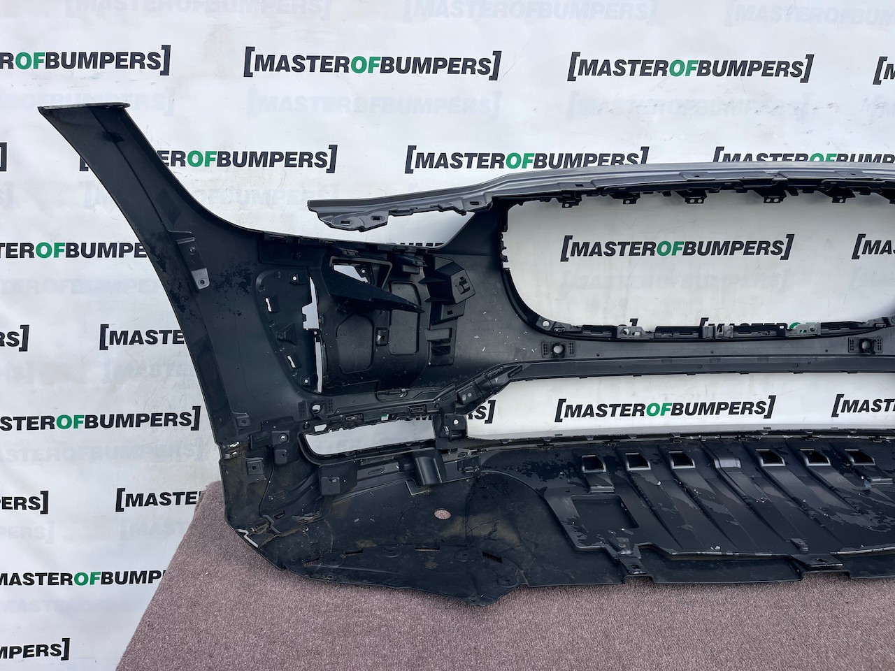 Jaguar I Pace Electric Suv 2018 - 2024 Front Bumper 4 Pdc Genuine [p819]
