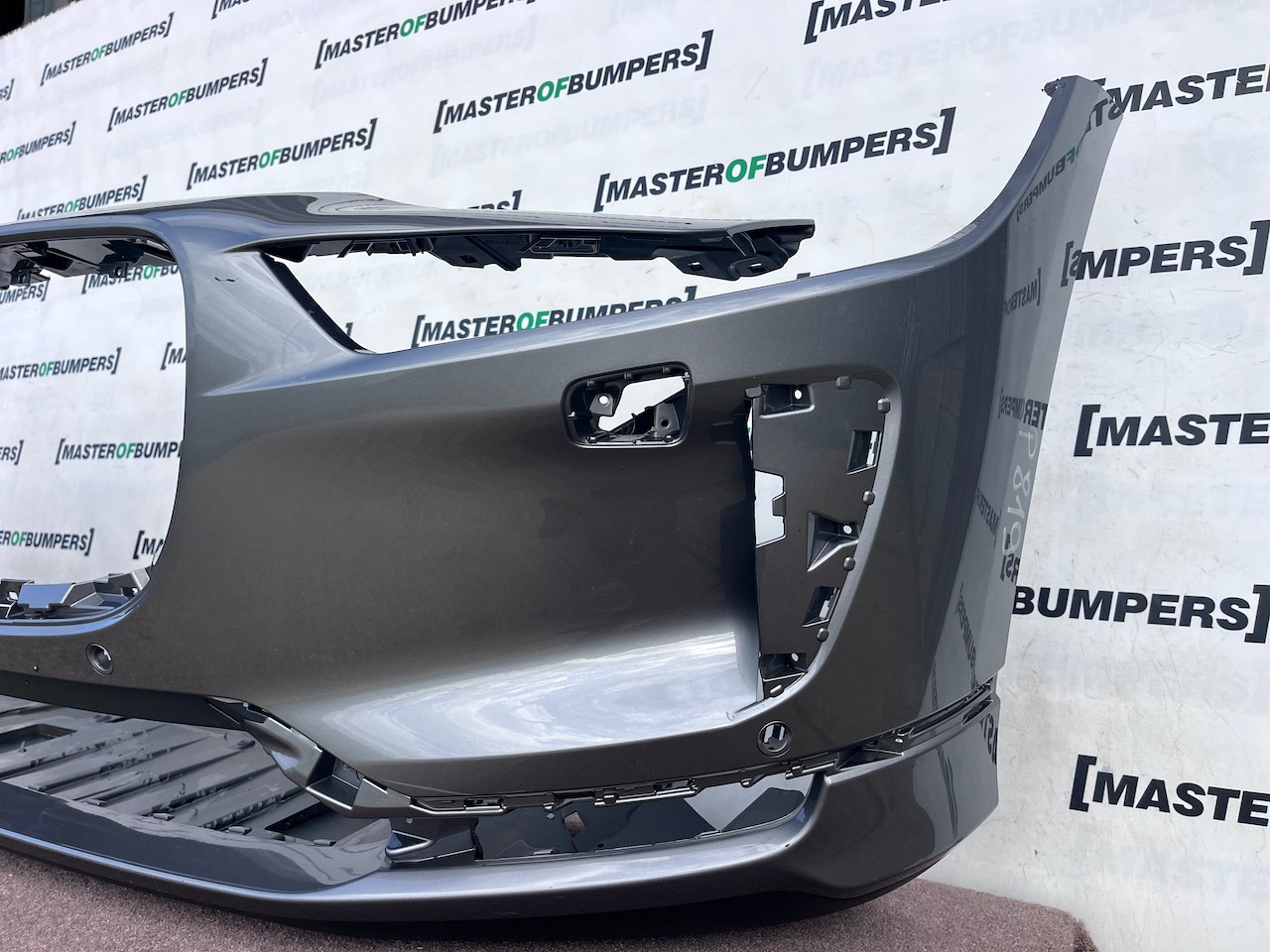 Jaguar I Pace Electric Suv 2018 - 2024 Front Bumper 4 Pdc Genuine [p819]