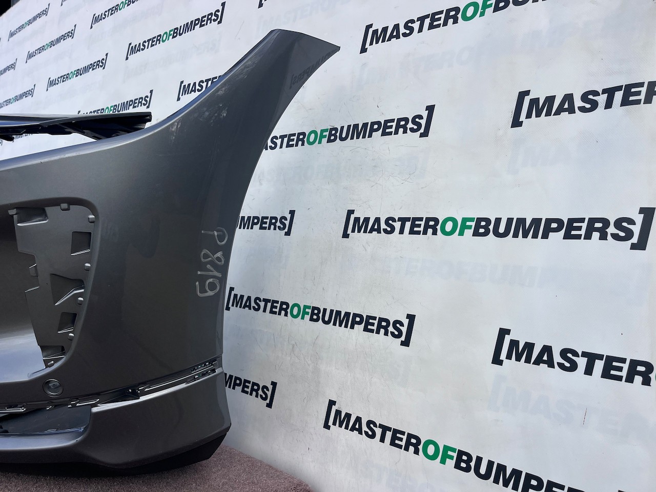Jaguar I Pace Electric Suv 2018 - 2024 Front Bumper 4 Pdc Genuine [p819]