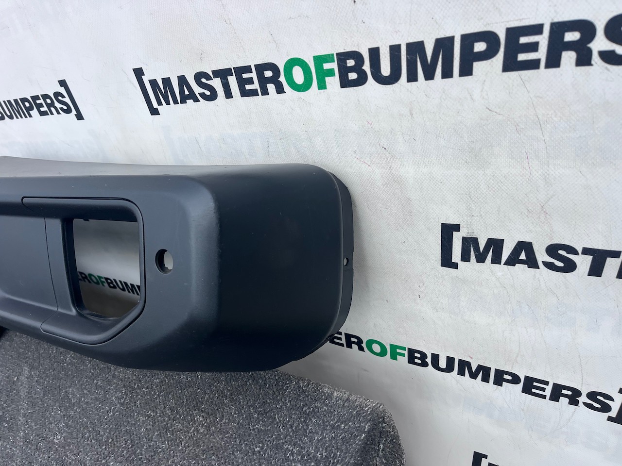 Jeep Wrangler Rubicon 2017-2023 Rear Bumper 4 Pdc Genuine [p744]
