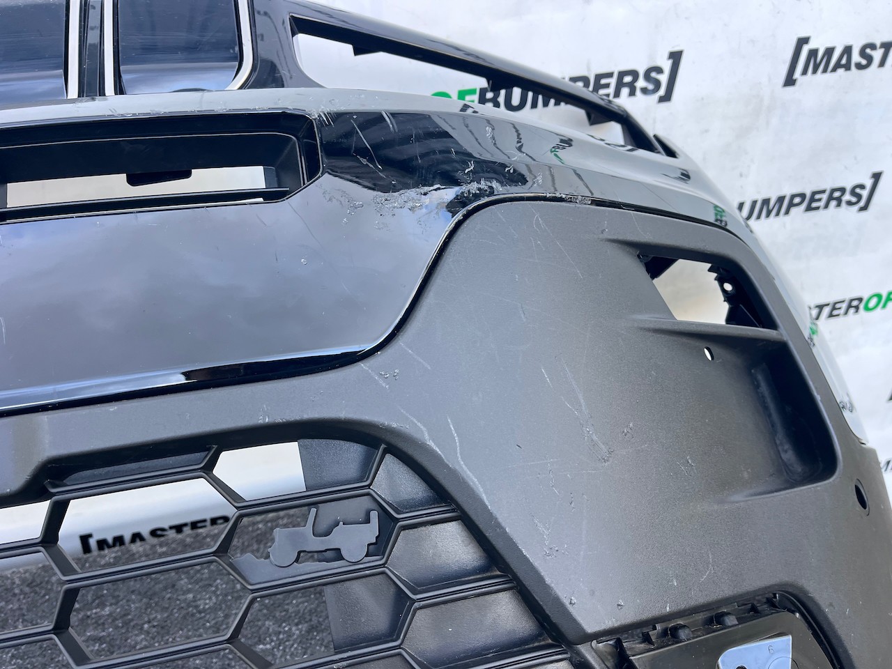 Jeep Avenger Altitude Summit 2023-2026 Front Bumper Genuine [p637]