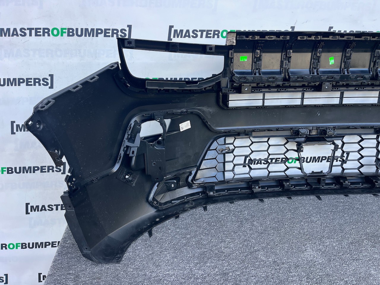 Jeep Avenger Altitude Summit 2023-2026 Front Bumper Genuine [p637]