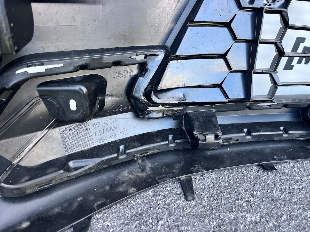 Jeep Avenger Altitude Summit 2023-2026 Front Bumper Genuine [p637]