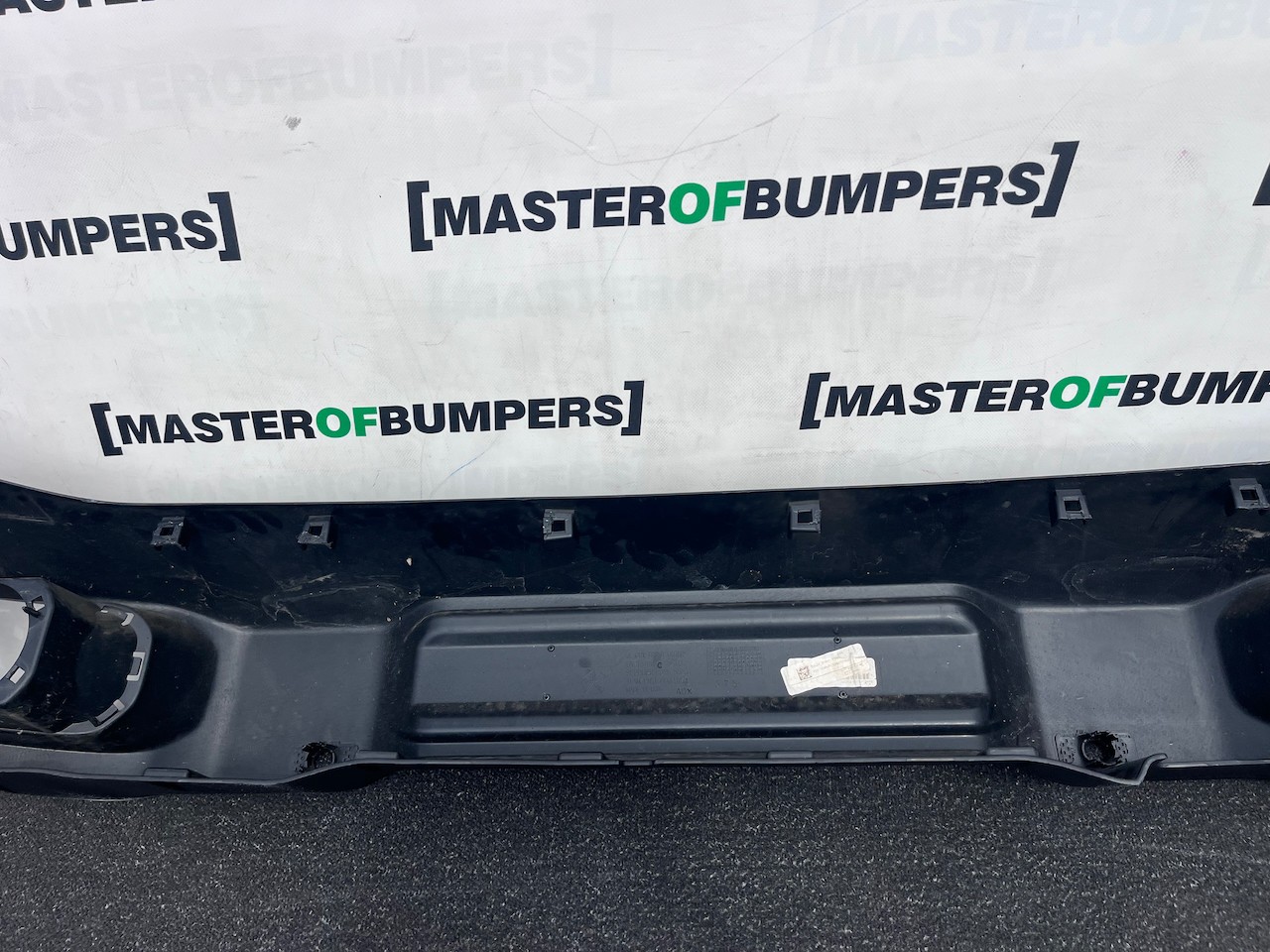 Jeep Wrangler Rubicon 2017-2023 Front Bumper 6 Pdc Genuine [p]