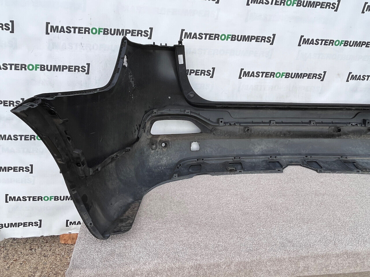 Kia Sorento Mk3 Suv 2015-2018 Rear Bumper Black Genuine [k422]