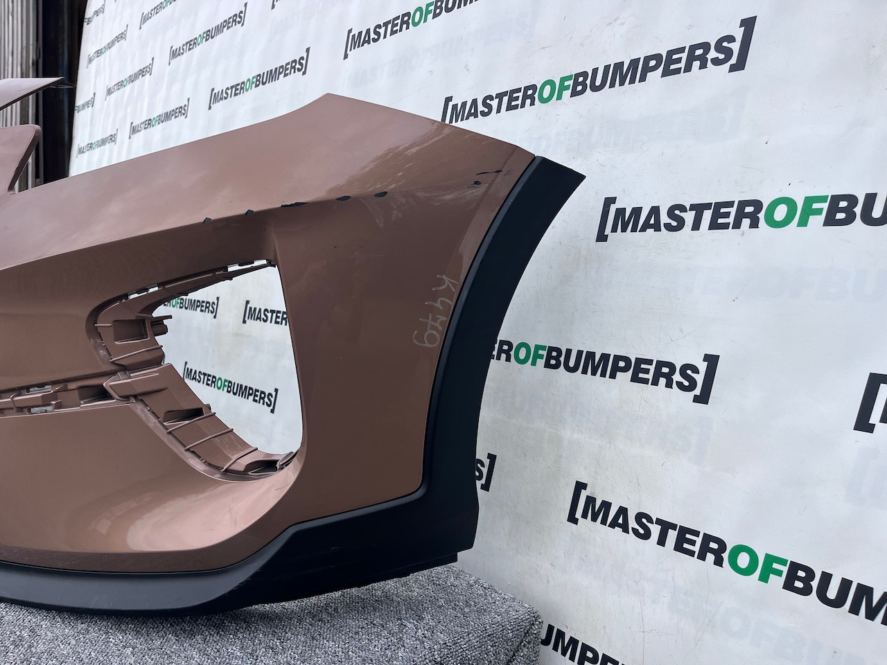 Kia Xceed Connect Hatchback Mk1 2019-2022 Front Bumper Genuine [k479]