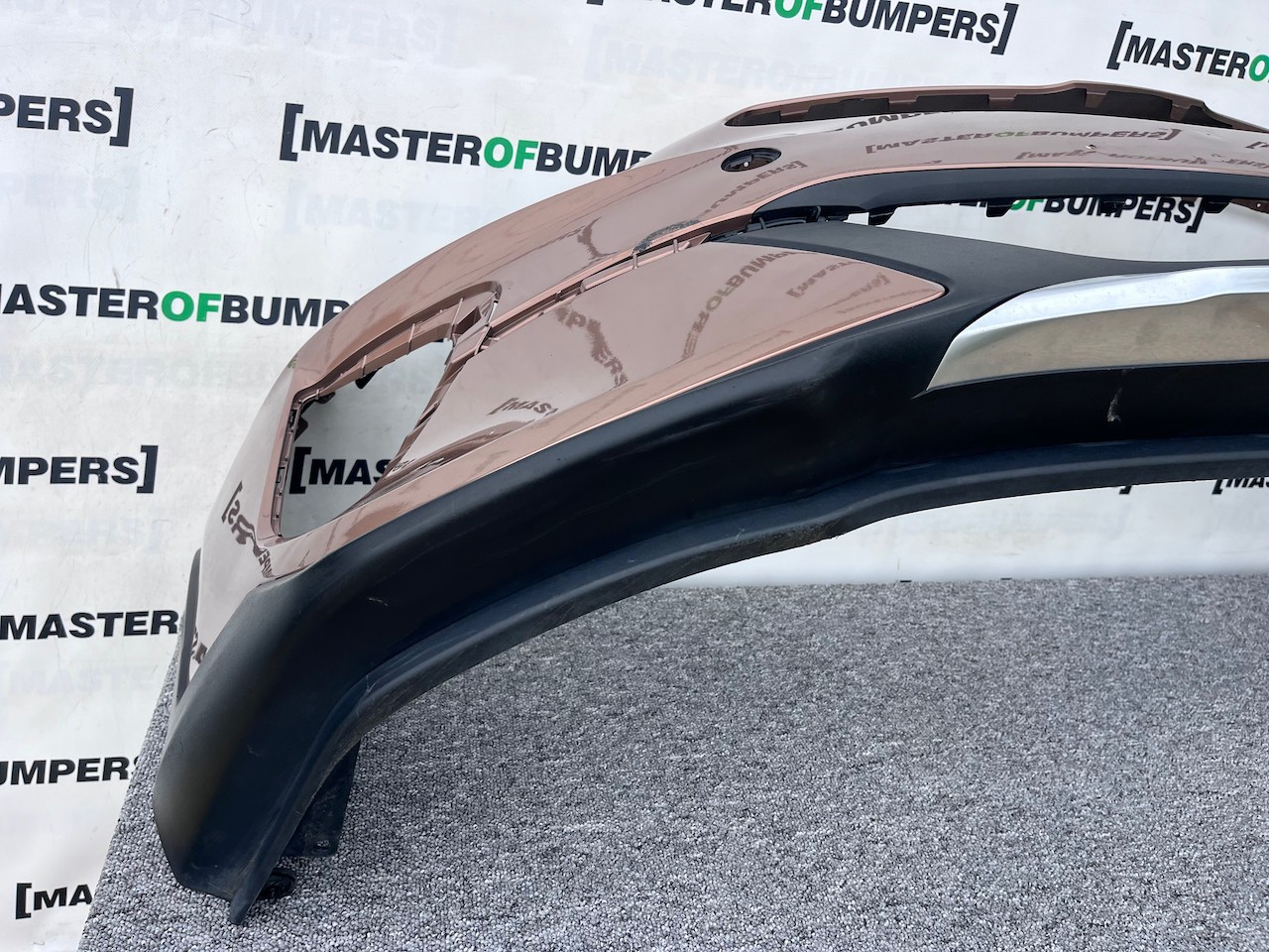 Kia Xceed Connect Hatchback Mk1 2019-2022 Front Bumper Genuine [k479]