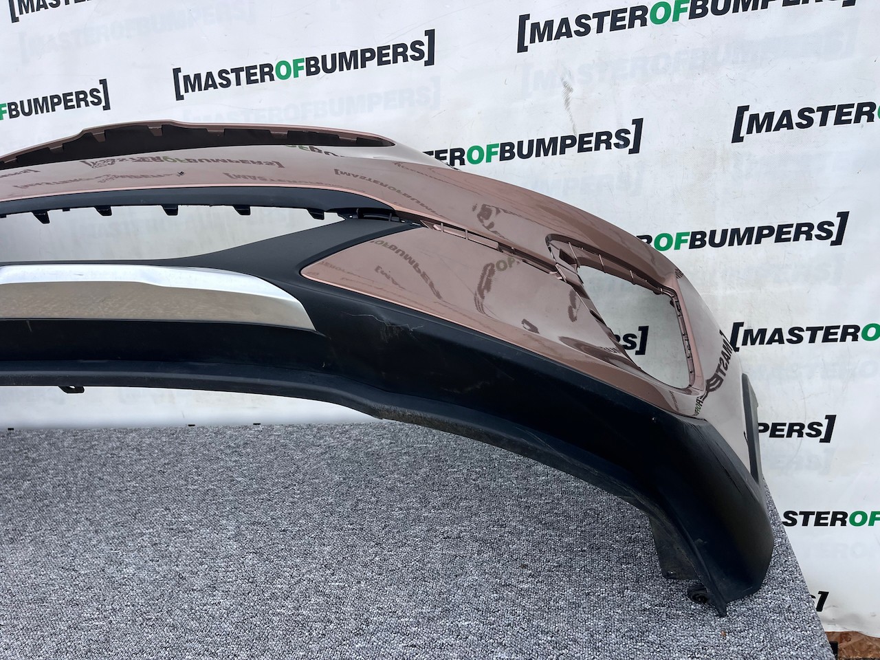Kia Xceed Connect Hatchback Mk1 2019-2022 Front Bumper Genuine [k479]