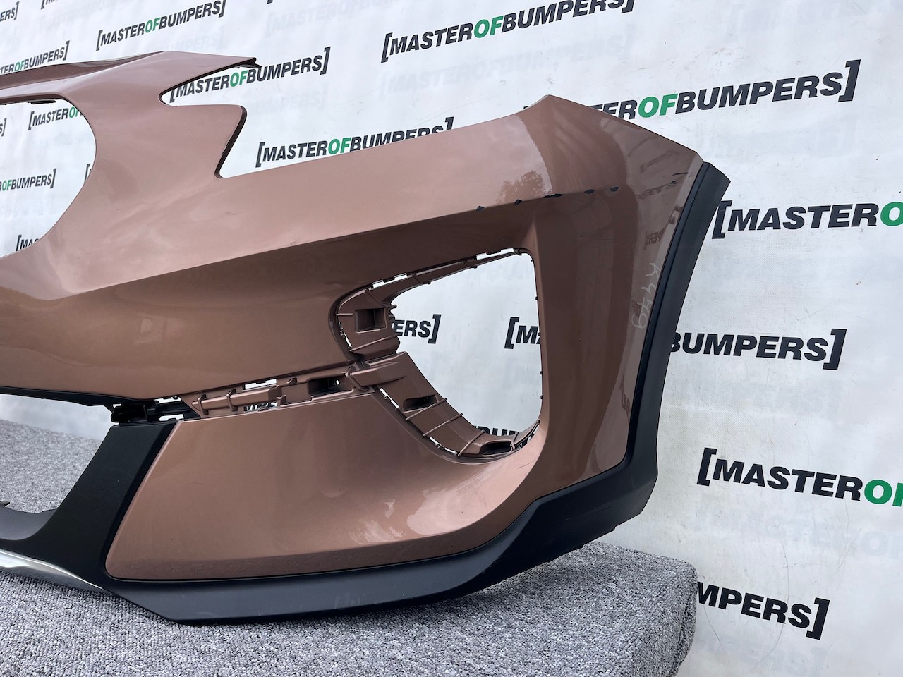 Kia Xceed Connect Hatchback Mk1 2019-2022 Front Bumper Genuine [k479]